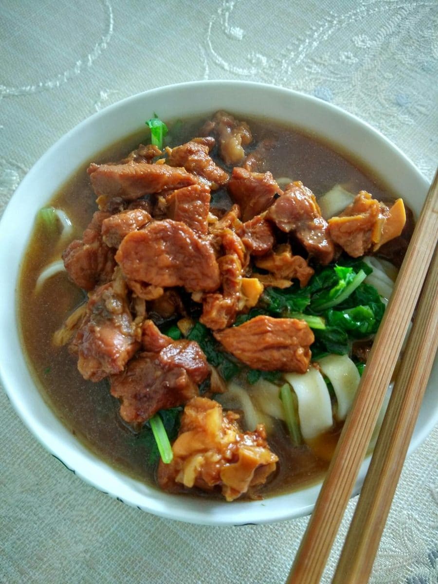 菰城宴·大锅红烧羊肉面