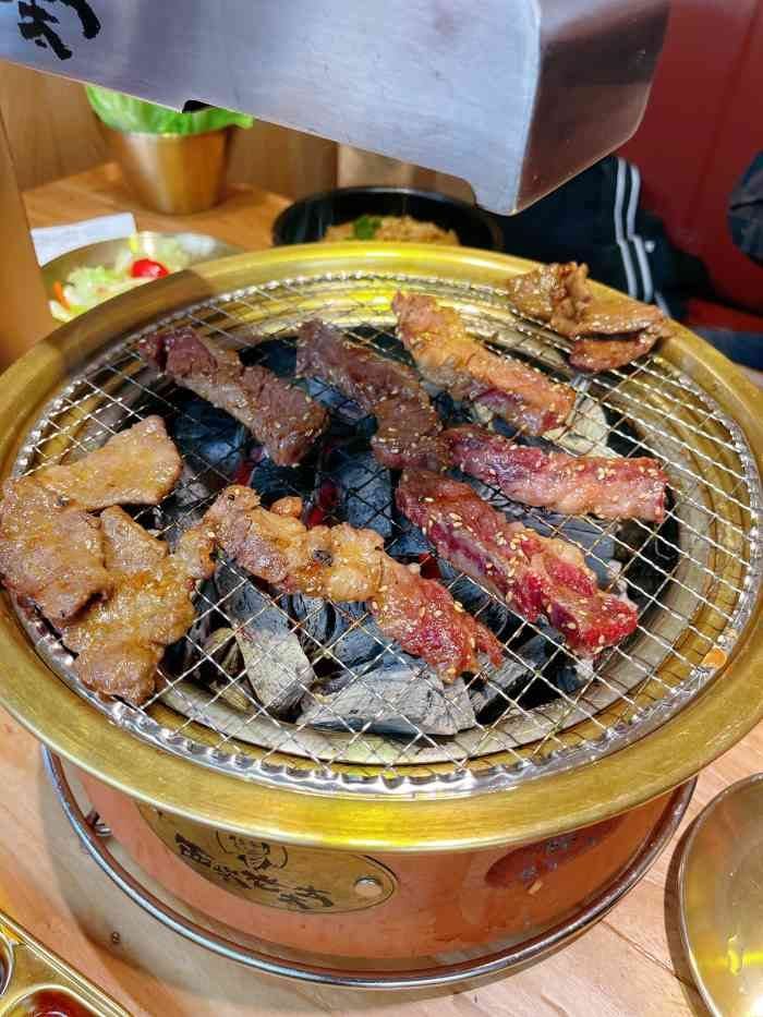 西塔老太太泥炉烤肉（宝杨宝龙广场店）