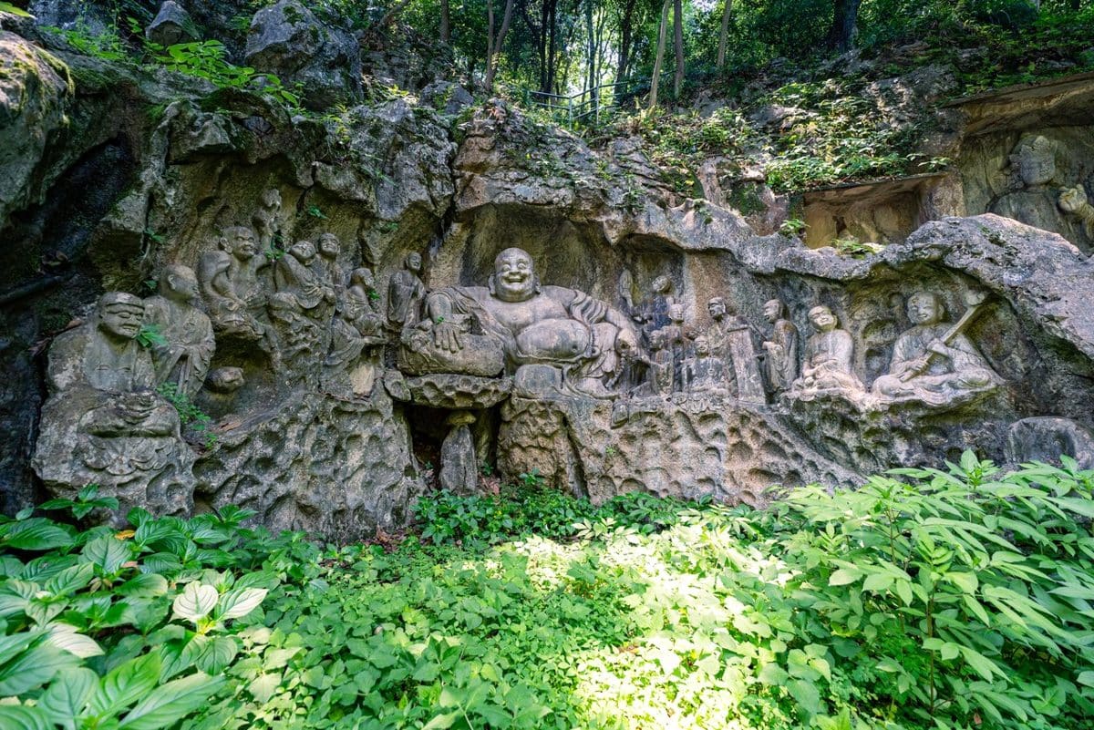 飞来峰景区