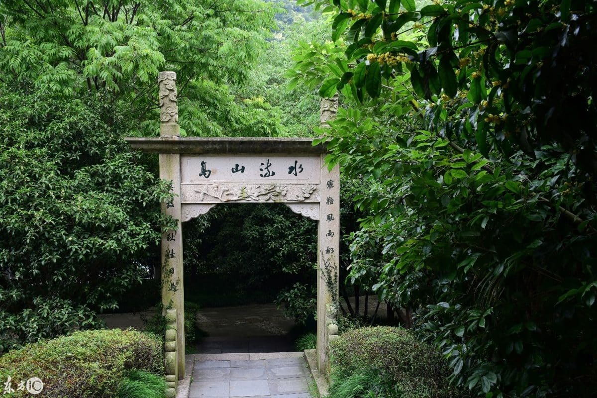 满陇桂雨公园（杭州少年儿童公园）